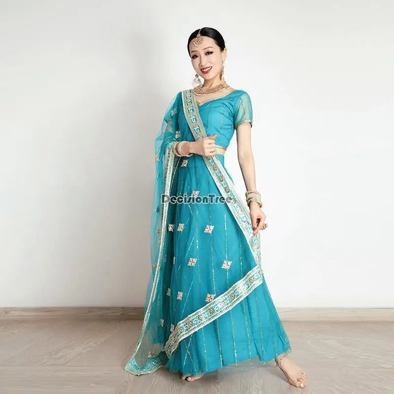 An exquisite white colour saree crafted from luxurious Banarasi silk